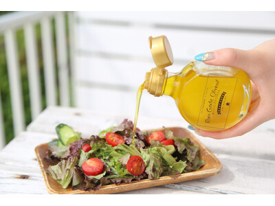 �y��������POPUP���吷���Ŋ����I�z�J�����̃V���o�[�E�B�[�N�ɓ������㗤�A�֐����̕S�ݓX��v���~�A���X�[�p�[�̂ݎ戵���̖��Y���K�[���b�N�I�C���uGARLIO�v������R���{�x�[�O���Ƌ��ɑ�D�]�B