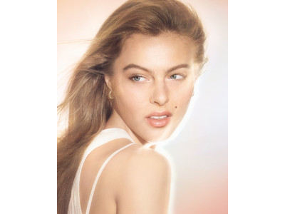 「MAKE UP FOR EVER」“お疲れサイン”を瞬時にリセット。ひと筆で叶う、明るさと透明感。リブート ルミナイザー新発売！
