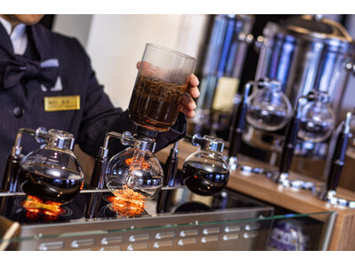 【北海道洞爺湖温泉/ザレイクビューTOYA乃の風リゾート】乃の風倶楽部館ラウンジにて装い新たにお迎えいた...