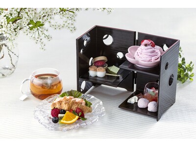 【札幌・定山渓温泉　章月グランドホテル】★ご褒美プラン★黒漆の器に映える、春の彩り。アフタヌーンティー付き宿泊プラン新登場。