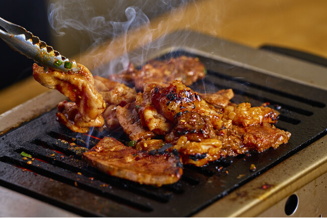 大阪焼肉・ホルモン ふたご、FAX限定コースを7月6日（月）から7月30