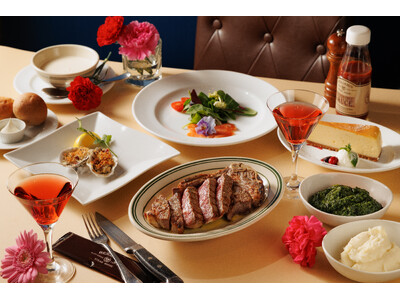 NYの名門ステーキハウス「ベンジャミン ステーキハウス」六本木店、感謝を伝える母の日を華やかに彩る2種の特別コースを提供開始