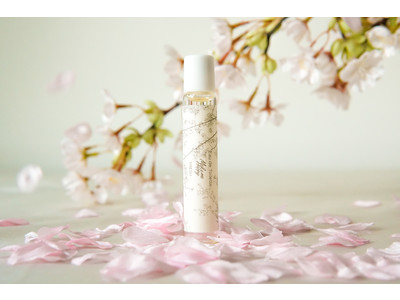 フレグランスブランド「メイクミーハッピー」から、春を先取りする桜の香りのオードトワレが新登場！12月下旬より限定発売