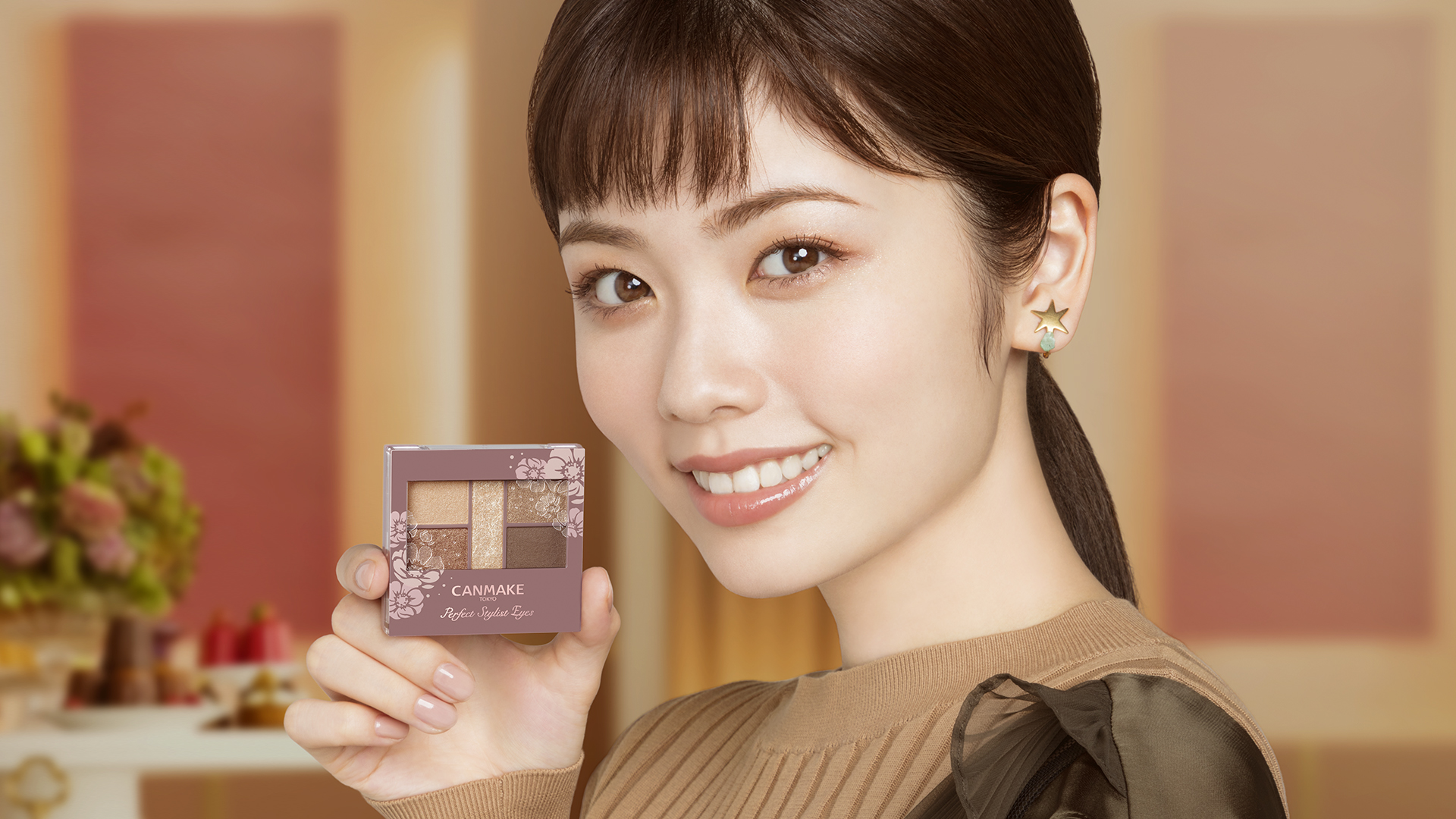 “これが、新しいわたし” 小芝風花さんが大人っぽい秋コーデで登場♪ CANMAKE新CM『パーフェクトスタイリストアイズ リニューアル篇』 10/1 全国放映開始！