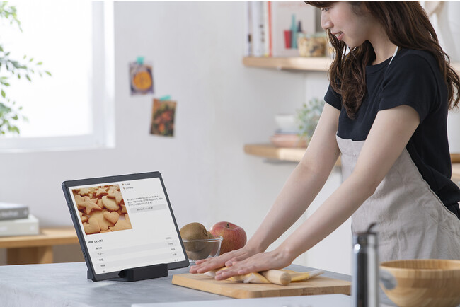 ƊEőNXi1j15.6C`̍LXWebcICƁAƑŉʃVFAȂǗprʁuLUCA^ubg TM152M8N1vV