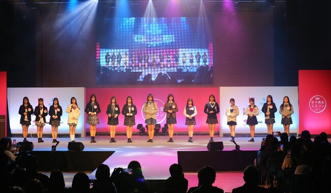 呍20,000l̒I΂ꂽOvɌIOv͎Rog̍Z1N ͂邿