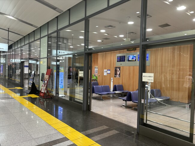 【間伐材を活用した、沿線地域を繋ぐ香り】JR東海のオリジナルアロマを品川駅にて演出