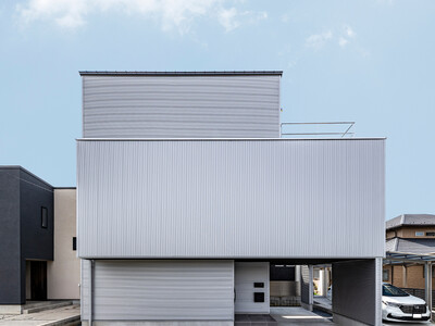 「正面に窓のない家が、なぜ明るいのか」千葉県流山市にスタジオ・チッタ初の3階建て×螺旋階段のモデルハウスが完成！