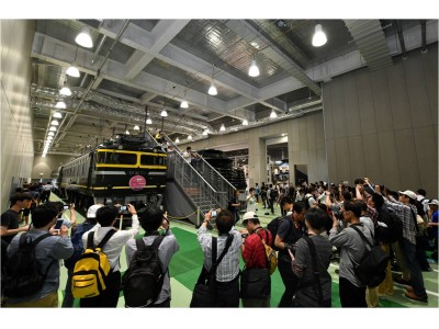 「TWILIGHT EXPRESS 瑞風」運行開始1周年を記念し、京都鉄道博物館で特別展示を実施