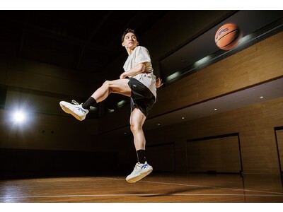 河村勇輝選手着用のバスケットボールシューズ「UNPRE ARS LOW 2」を発売！