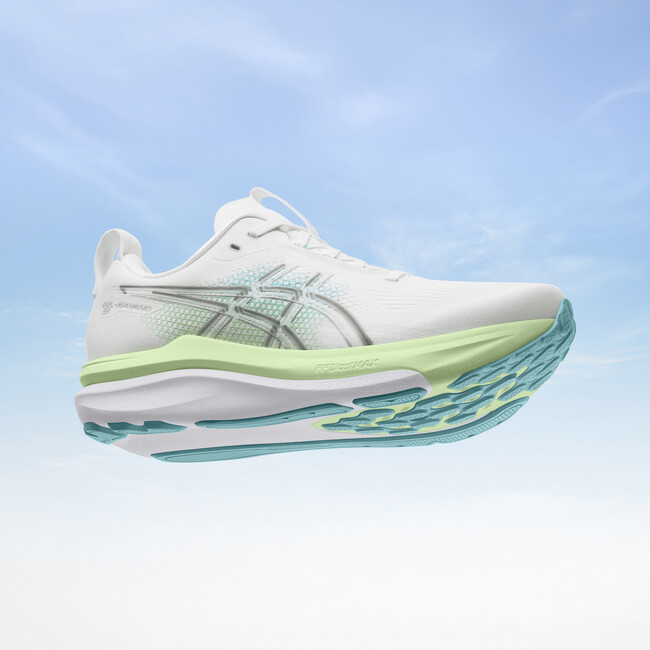 さらなる安定性と快適な履き心地を追求したランニングシューズ「GEL-KAYANO 33」を発売