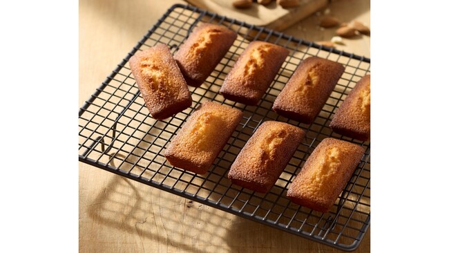 【洋菓子メーカー モロゾフ】小倉井筒屋限定 焼きたての「窯だしフィナンシェ」新発売