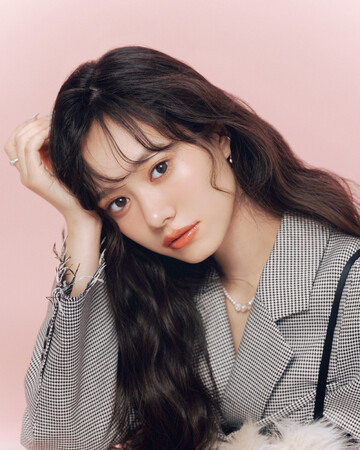 ファッション誌『bis』恒例ヘア＆メイクアップアーティスト、『bis』モデルが選ぶ2025年ベストコスメ発表！