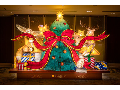 青森ねぶた技法を用いたクリスマスデコレーションが二年連続で設置