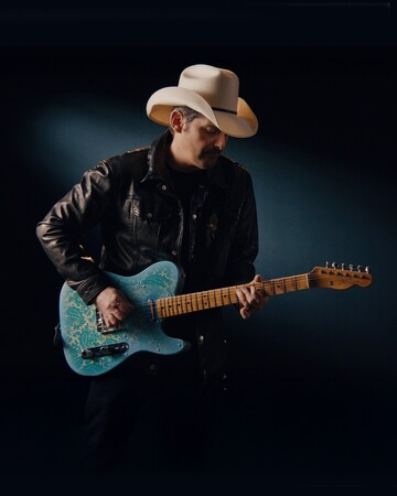 ブラッド・ペイズリーのコラボレーション『Limited Edition Brad Paisley 1967 "Lost Paisley" Telecaster』2025年5月9日（金）より国内受注開始