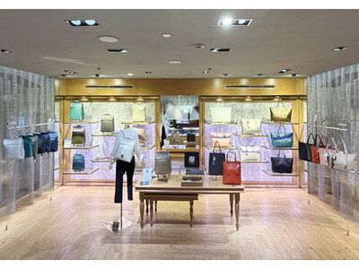 西武渋谷店「モードプラス」にて、FUMIKODAが展示エリアを拡大