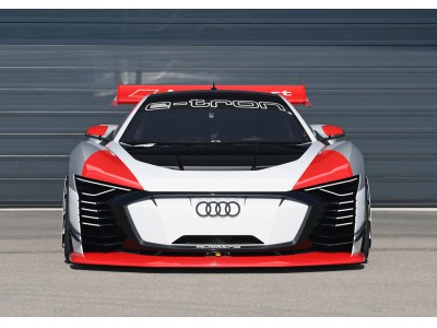 Audi e-tron Vision Gran Turismo、プレイステーションからサーキットへ