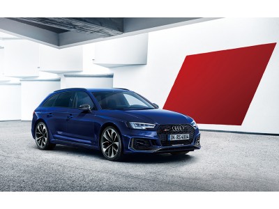 新型 Audi RS 4 Avant を発売