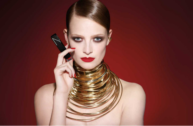 NARS新製品「エアーマットウルトラリップティント」2022年12月16日(金)発売。魅惑的なほどなめらか。心地よいマット感。空気のような軽さの新マットリップ