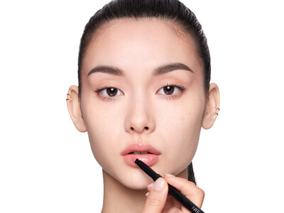 お客様一人ひとりの魅力を最大限に引き出すパーソナルメーキャップ体験メニュー「THE NARS EXPERIENCE」を全国のNARSカウンターで展開！オフィシャルサイトで予約受付中