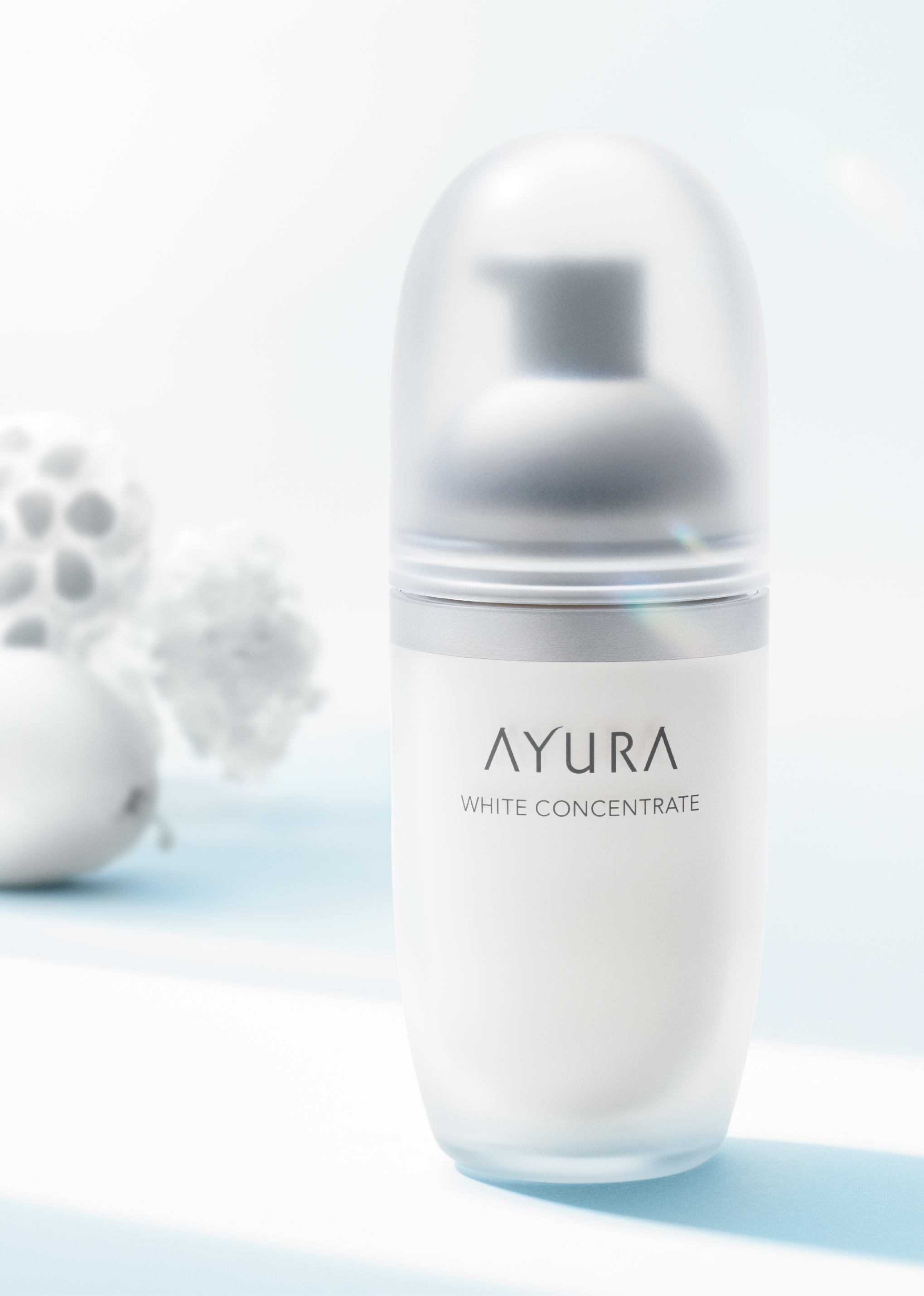 気になるシミ・ソバカス、紫外線のせいだけじゃない!?『ダメージ×美白』のための薬用美白美容液、誕生。