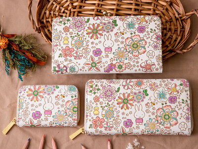 人気絵本ミッフィーのお花屋さん「フラワーミッフィー」より、皮革の伝統工芸 文庫屋大関、待望の新作革財布が登場！12月9日(金)から先行予約受付を開始！