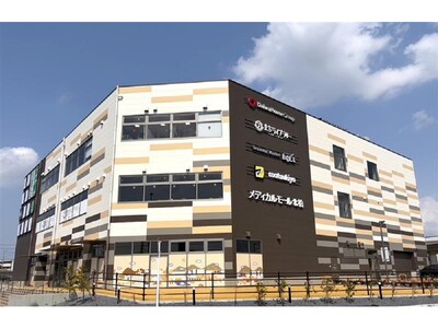 JR��֐��u�k���w�v�w�O�ɒa���A17�X�܂����� �u�A�N���X�v���U�k���v4��1��(��)��菇���I�[�v��(�j���[�X�����[�X)