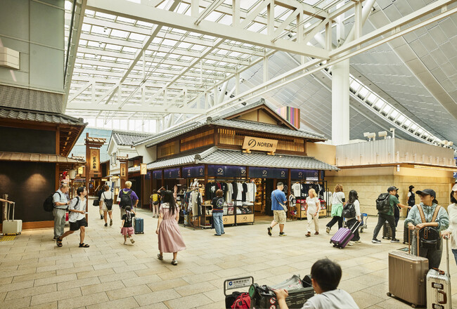 分断の時代に、「世界の交差点」で接続し“つながり”を育む。羽田空港第三ターミナルの『面白てぃしゃつ屋』が『NOREN』へ屋号変更し、9月2日（火）リニューアルオープン。