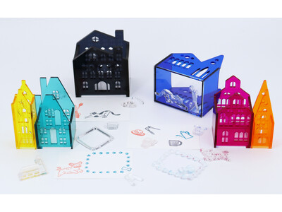 机の上を小さな“街並み”にできる！クリアスタンプ専用フレーム「街並みスタンプフレーム」8月下旬に新発売