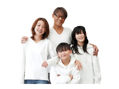 �y�s�z�e�� ���z�uSpring�t�@�~���[�t�H�g�C�x���g�v�`�t�̎v���o���J�^�`�Ɂ`�t�H�g�X�^�W�I�Ń~�j�C�x���g���J��