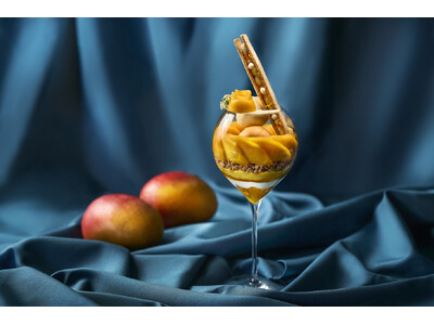 【ウェスティン都ホテル京都】緑薫る京都に、南国の甘蜜が咲く。5月限定　とろりと甘く、芳醇な完熟マンゴーパフェ販売