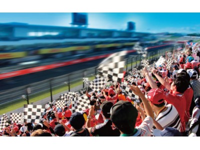 鈴鹿サーキットの無料イベントでレッドブルF1デモカー（2019年カラーモデル）が走行！