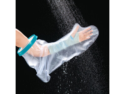 骨折などで患部を固定したギプスの水濡れを防ぐ 防水カバー「シグマックス　シャワーカバー」を6月17日に新発売