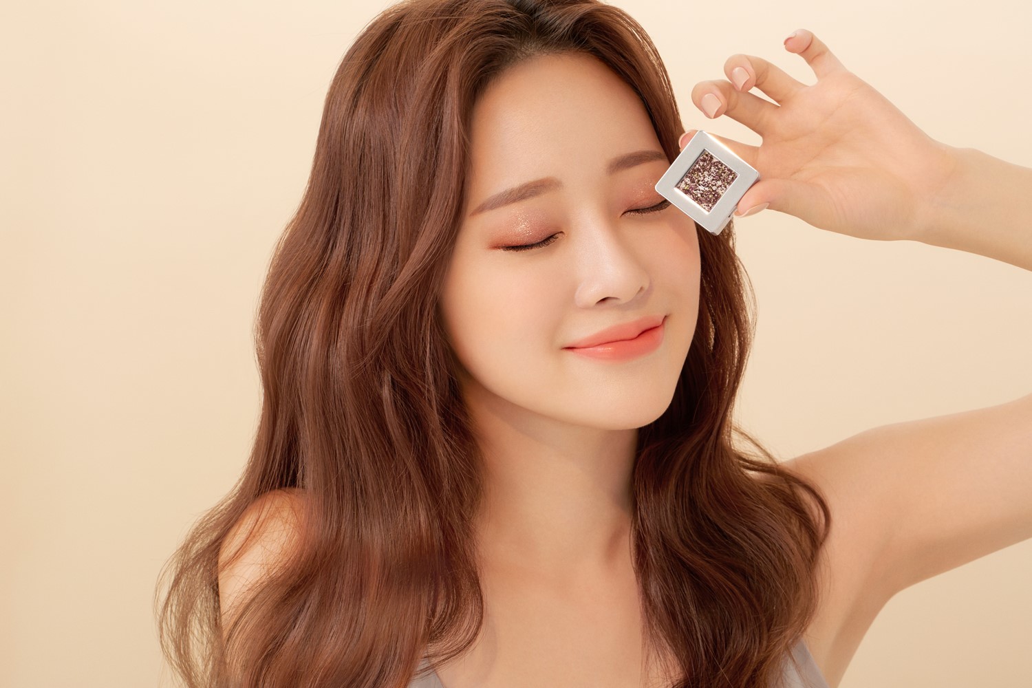 【SNSで話題！】多彩グリッター×濡れツヤ＝極上きらめきEYE