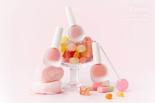 韓国コスメブランドA’pieu(アピュー)から、水彩画のような透け感あふれるカラー表現のリキッドチークをリニューアル発売