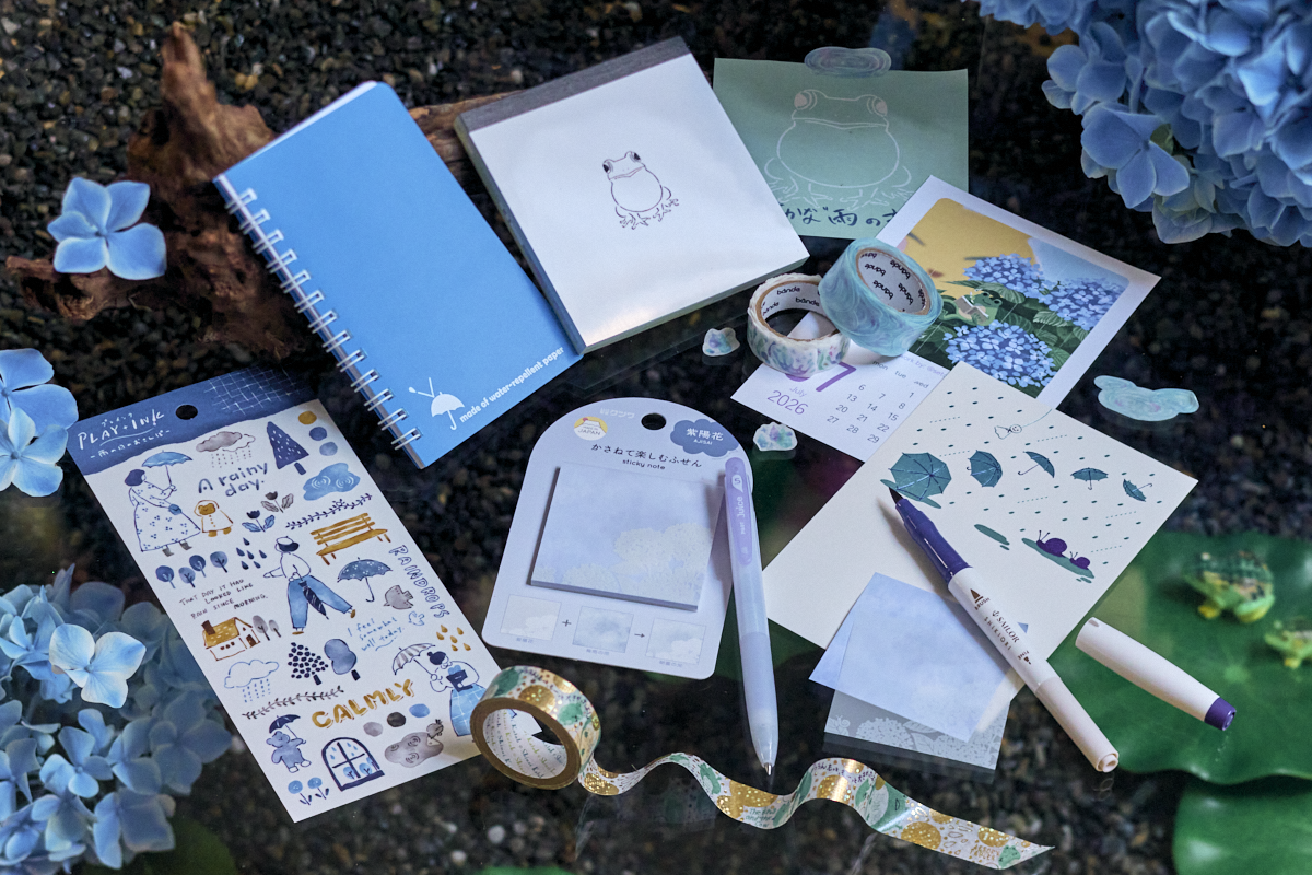 海外向け文房具EC「ZenPop」、雨の日の情景を閉じ込めた文房具ボックス「静かな雨」を6月1日（月）発売。