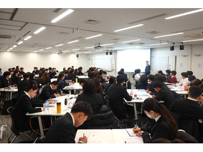 �����Z��w�싅3�G�A��V�E�o���[��4���E�w�`����4�ʂȂǓ��{�w���X�|�[�c���������鑁��c��w�^�����̎������[�_�[��120�����W���I