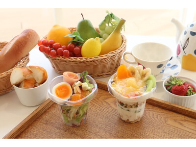 親子でわくわく！朝パフェづくり