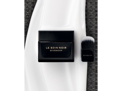 【ジバンシイ】ジバンシイ最高峰のプレミアムエイジングケア*1シリーズ『ソワン　ノワール』より、クチュールの至極なマスク スキンケア体験を叶えるレース マスクが数量限定で登場