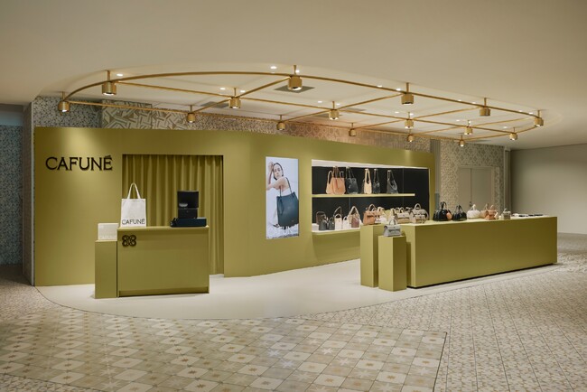 ワールドプラットフォームサービスで出店支援、香港発バッグブランド「CAFUNE（カフネ）」がポップアップを開催