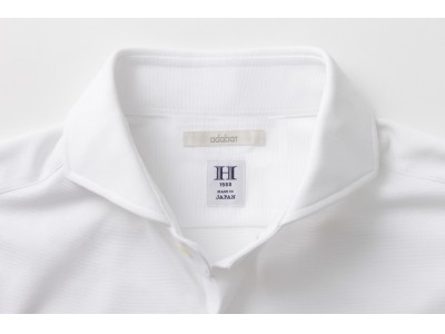 「adabat（アダバット）」日本の職人が作るシャツファクトリー「HITOYOSHI」とダブルネーム　～ワイドスプレッドとボタンダウンシャツ、2タイプを発売～