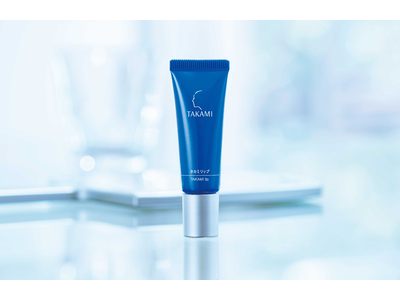 ベストコスメ11受賞の唇用美容液「タカミリップ」 唇の心地よさを追求した新容器に改良し、3月16日(火)リニューアル