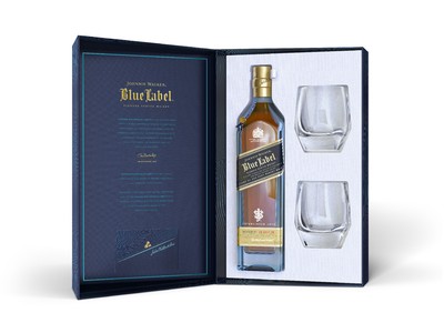 スコッチウィスキーを愛するあの方に贈りたい「ジョニーウォーカー ブルーラベル グラスオンパック 2021」