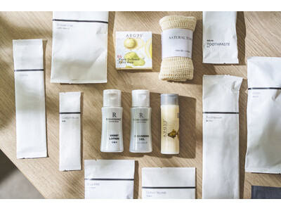 【ルネッサンス リゾート オキナワ】エシカルなホテルアメニティを導入。環境に配慮した素材、紙パッケージの採用により、プラスチック使用量を削減