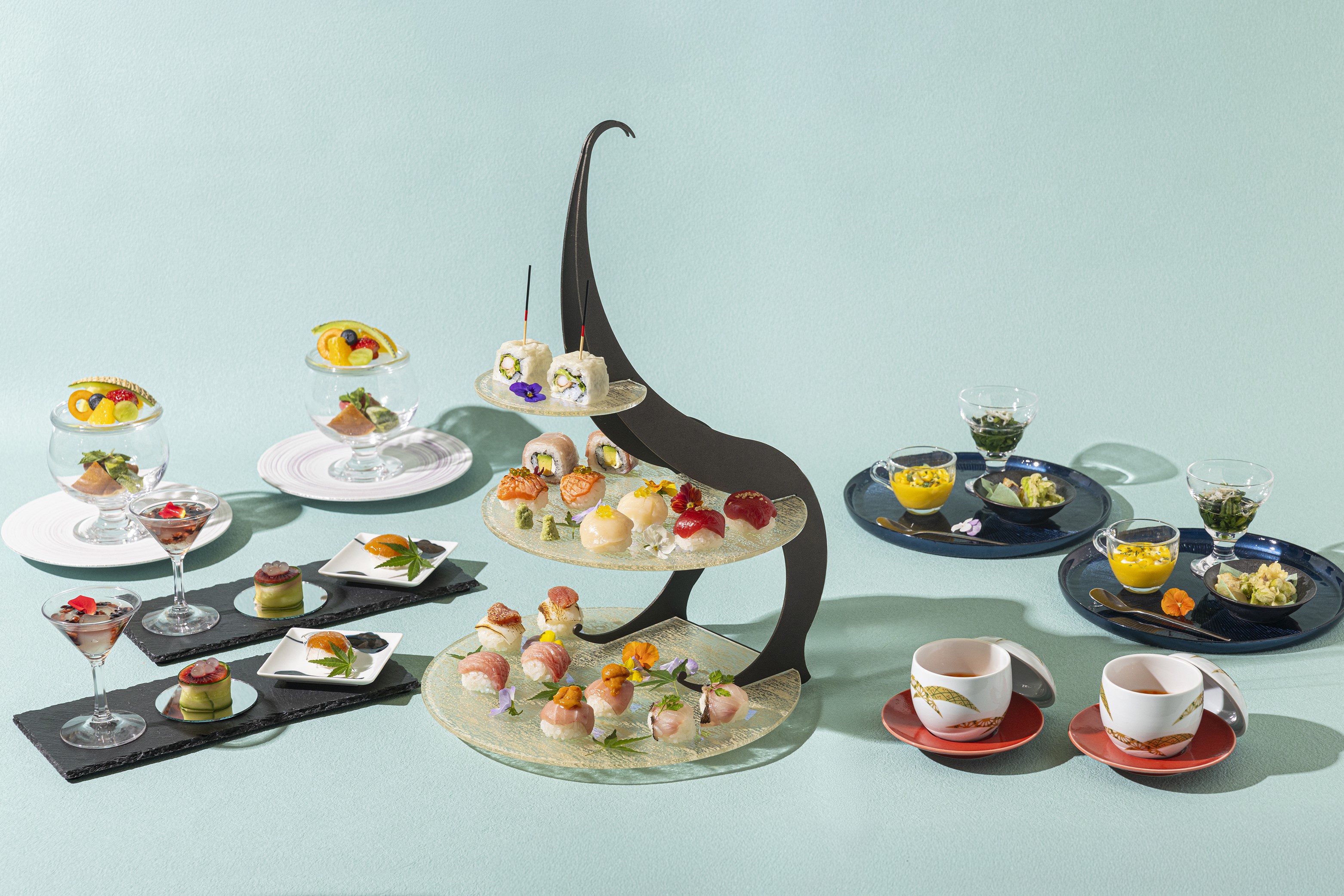 甘味寿司など涼を感じるデザインの夏の和アフタヌーンティー Japanese Afternoon Tea～華凛～販売 ザ・プリンスギャラリー 東京紀尾井町