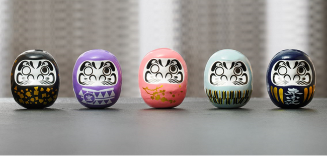 【ザ・プリンス 京都宝ヶ池】幸福のシンボル「だるま」を巡る“唯一無二”の体験 だるまと旅する宿泊プラン「オートグラフだるまジャーニー」を販売