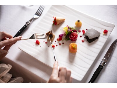 【びわ湖大津プリンスホテル】花言葉はあなたに出会えてよかった　“5本の薔薇”をお皿の上に表現した特別なバレンタインコース