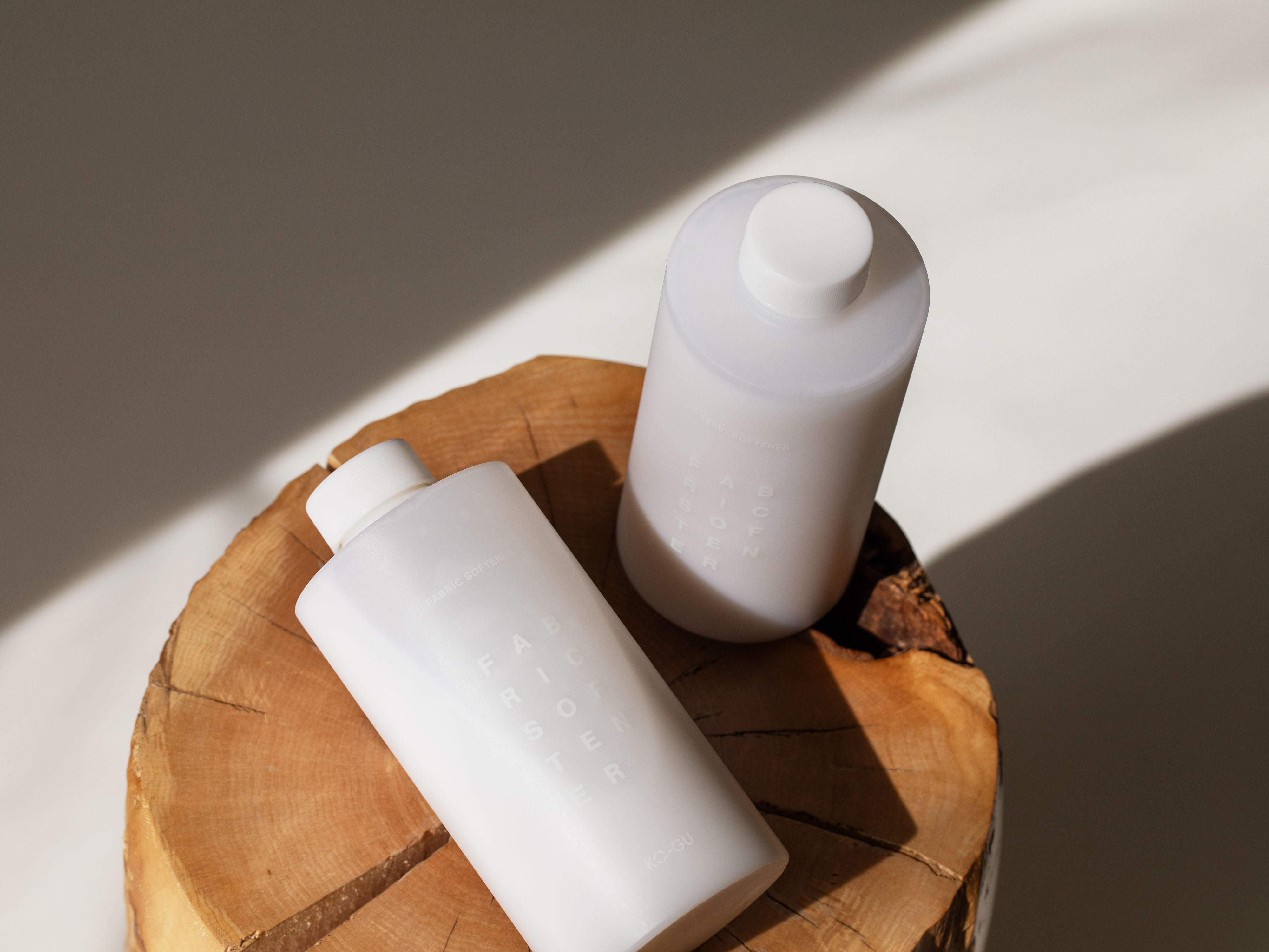 NOSE SHOPが手掛けるデイリーフレグランスブランド「KO-GU（コーグ）」が、サステナブルな素材を手がける企業「ファーメンステーション」の“オーガニックライスエタノール”を新製品に採用