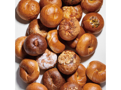 【大丸梅田店初出店】「むぎゅ」「もち」「ふか」の異なる食感！行列の絶えない大人気のベーグル専門店＜テコナベーグル＞が期間限定で登場！