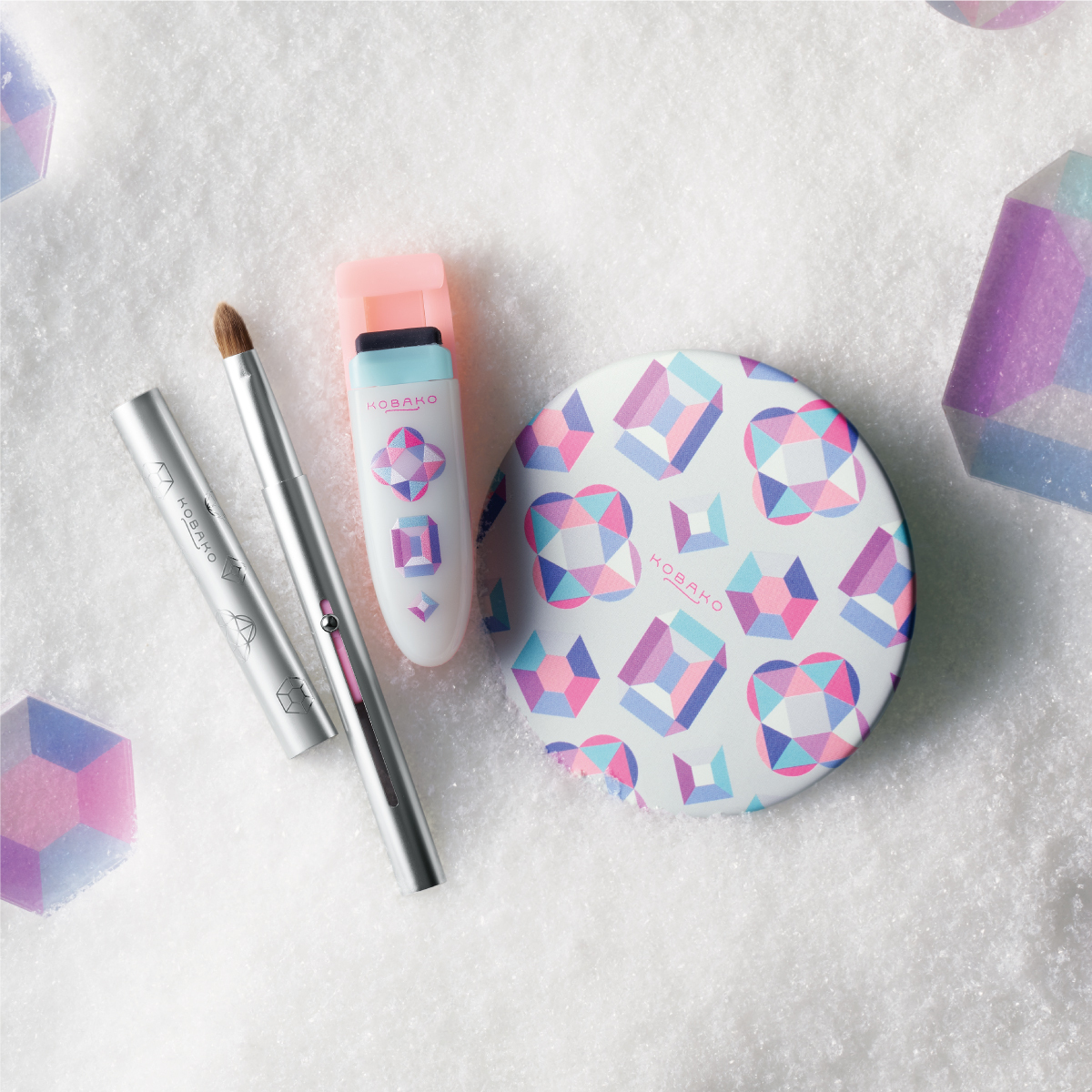 ビューティーツールブランド＜KOBAKO＞、2020 Holiday Limited Collection「スモール グッド メイクセット」を発売